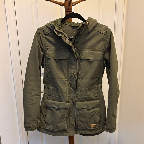L.L. Bean Jackets & Blazers - L.L. Bean Women's Olive Utility Jacket - Size XS